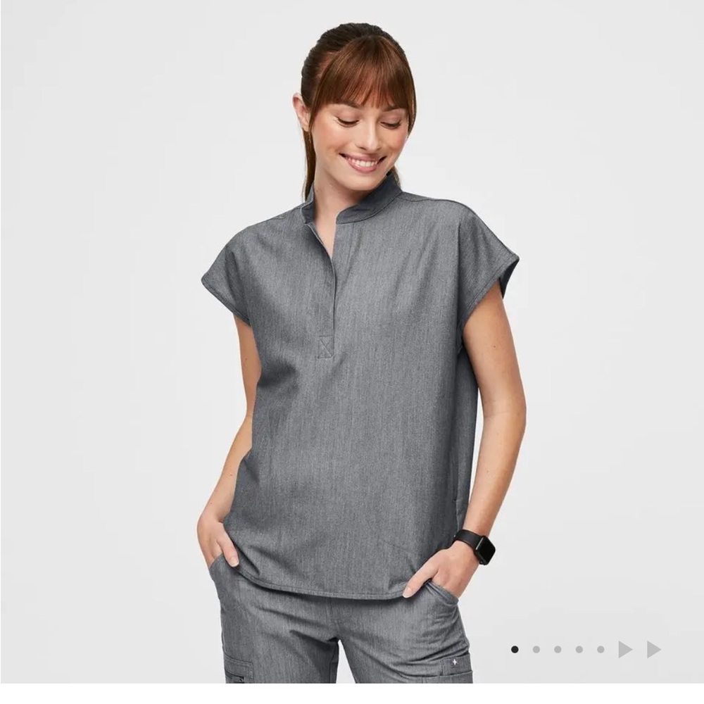 Figs Graphite Rafaela Scrub Top